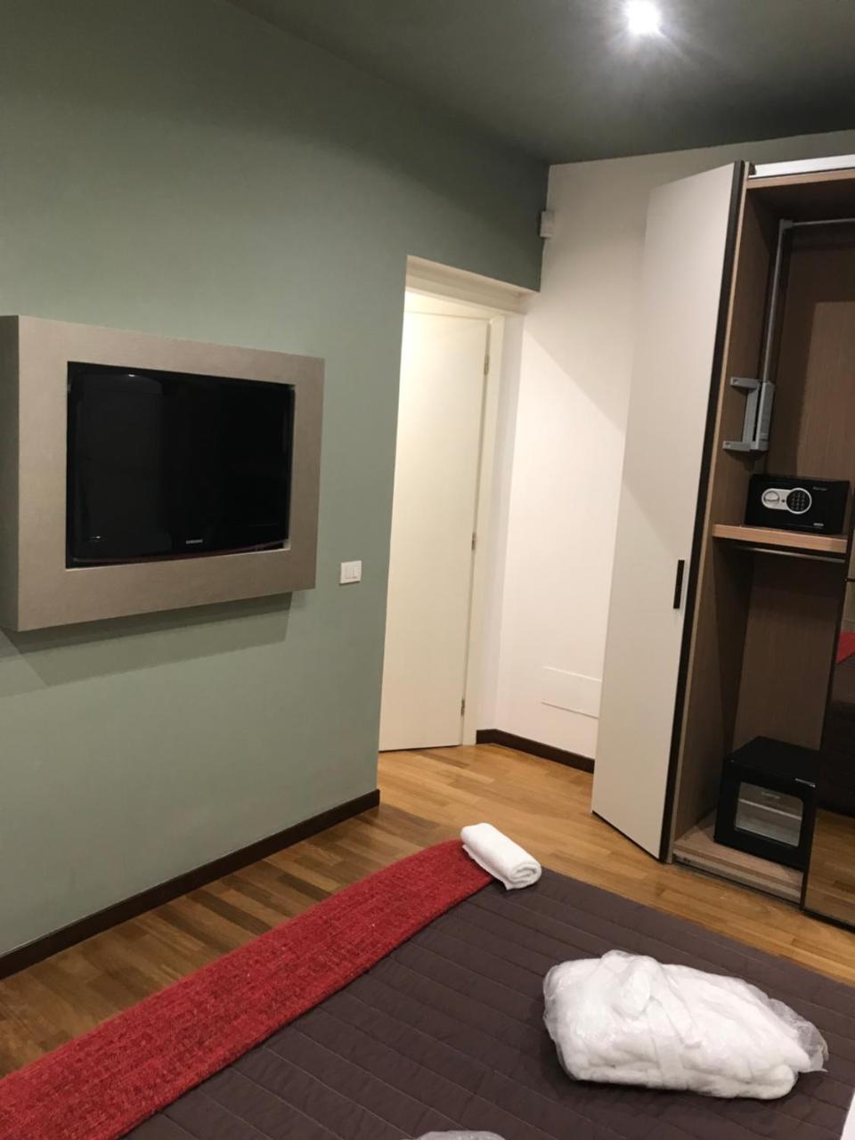 Bed and Breakfast Dimora Frattina Rom Exterior foto